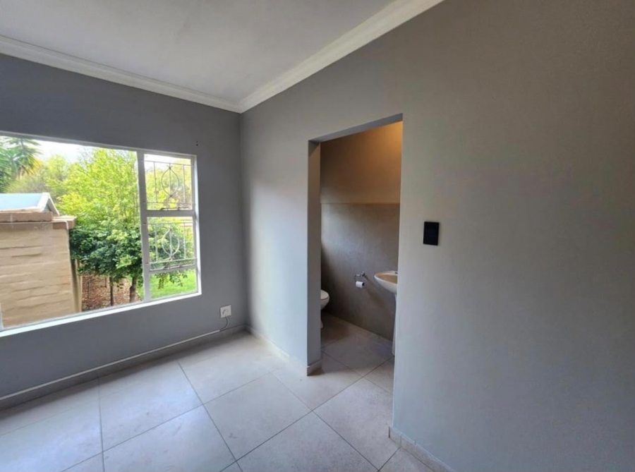 To Let 3 Bedroom Property for Rent in Groenvlei Sh Free State